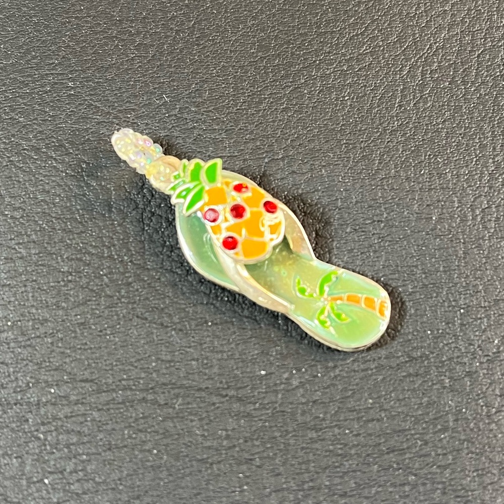 Colorful Hawaiian Flip-Flop Pendant